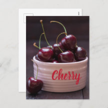 Kirschen in rosa Schüssel für Obstliebhaber