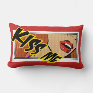 Kiss Me Comic Pop Art Lendenkissen