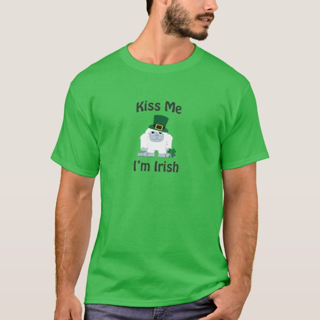 Kiss Me I bin Irish Yeti T-Shirt (Vorderseite)