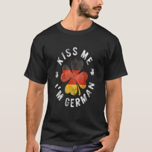 Kiss Me I bin St Patrick's Day Deutschland T-Shirt