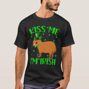 Kiss Me Ich bin Irish Leprechaun Hat Capybara St. T-Shirt