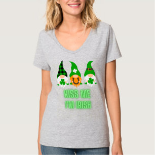 Kiss Me Ich bin Irish St. Patrick's Day Gnome Klee T-Shirt