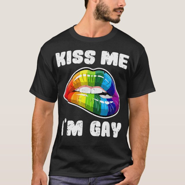 Kiss me Im gay LGBTQ Regenbogenlips _1 T-Shirt (Vorderseite)