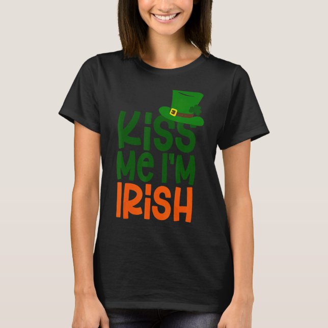 Kiss Me I'm Irish Leprechaun Hat St Patricks Day T-Shirt (Vorderseite)