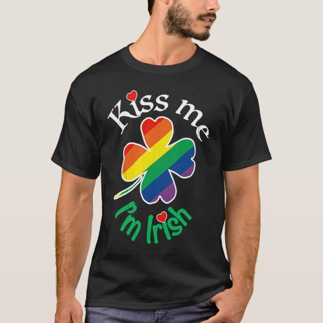 KISS ME I'M IRISH St Patricks Day Gay LGBTQ Rainbo T-Shirt (Vorderseite)