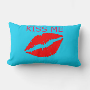 Kiss Me Lendenkissen