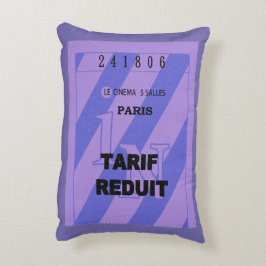 Kissen mit Filmticket aus Paris
