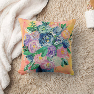 Kissen mit floraler Kunst