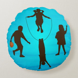 Kissen mit spielenden Kindern