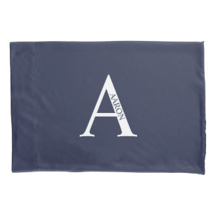 Kissenbezug mit personalisiertem Monogramm und Nam