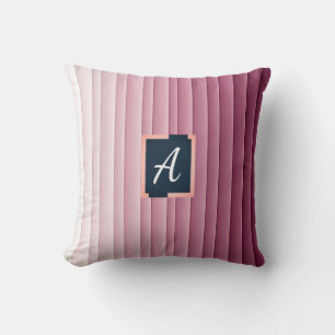 Kissenhülle mit individuellem Monogramm und rosa F Kissen