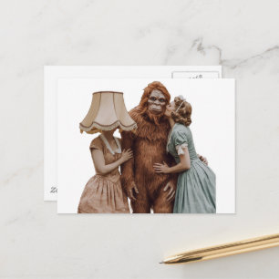 Kissing Sasquatch Postkarte