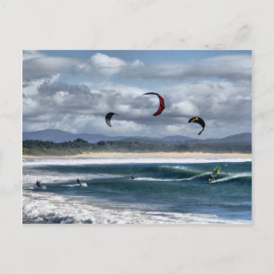 Kitesurfen am Strand Postkarte