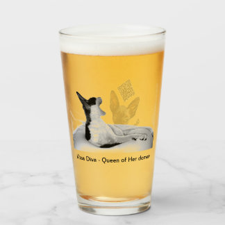 Kitsa Diva: Königin ihres Domans Glas