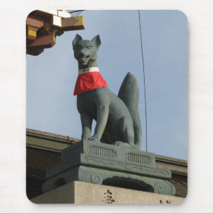 Kitsune キ ネ (Fox) mit Jewel in Mouth Mousepad