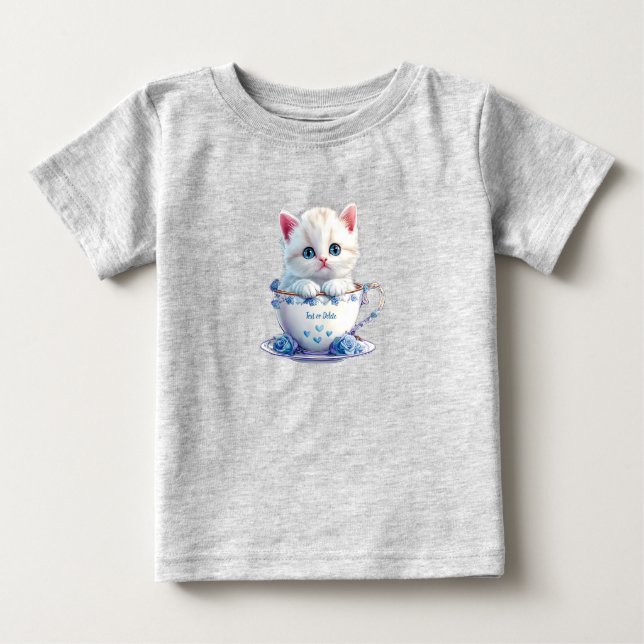 Kitten in Cup Blue Flowers Baby T - Shirt (Vorderseite)