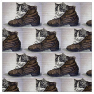 Kitten in einem Schuhwerk Stoff