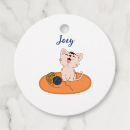 Kitten mit Wool Ball Geschenkanhänger