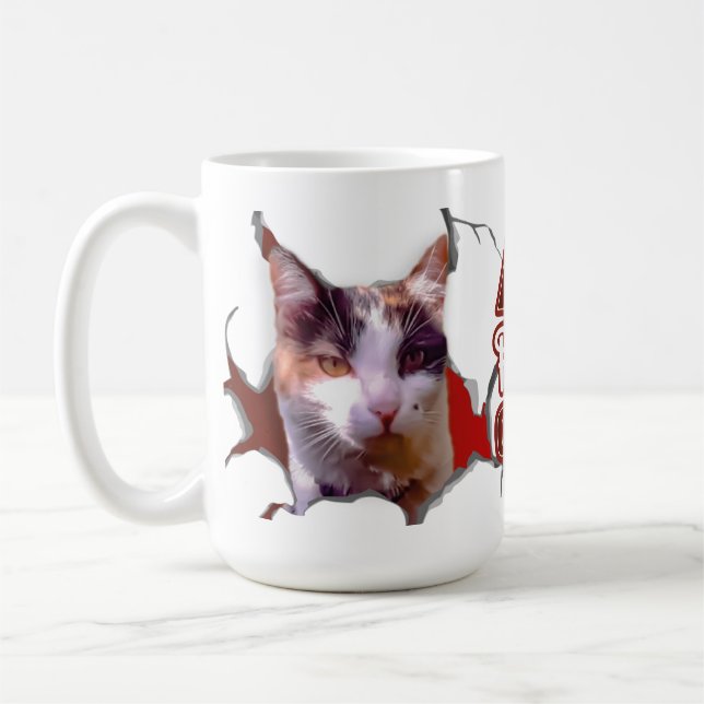 Kitten sticking her head out, ready for Christmas? Kaffeetasse (Links)
