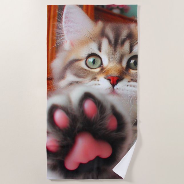 Kitten und Paw Strandtuch (Vorderseite)