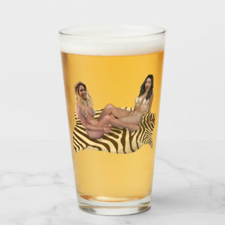 KITZELRINGEN MIT MÄDCHEN GLAS