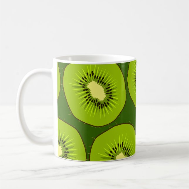 Kiwi Fruchtscheiben: dunkelgrün. Kaffeetasse (Links)