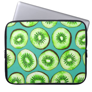 Kiwi-Scheiben auf Türkis Laptopschutzhülle