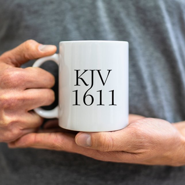 KJV AV 1611 Schwarze Typografie Kaffeetasse (Von Creator hochgeladen)