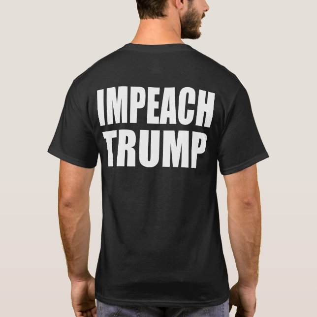 "KLAGEN Sie DEN TRUMPF" an (doppelseitig) T-Shirt (Rückseite)