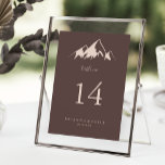 Klare Berglandhochzeit Tischnummer<br><div class="desc">Diese Tischnummer ist ideal für eine Hochzeit in der Natur. Das Design besticht durch einen idyllischen,  beigefarbenen Berg in Aquarelltönen. Das ist eine zweiseitige Tischnummer. Fügen Sie jede benötigte Tischnummer individuell in Ihren Warenkorb.</div>