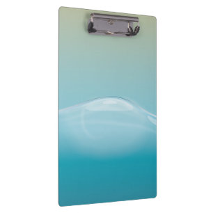 Klare blaue Wasser Klemmbrett