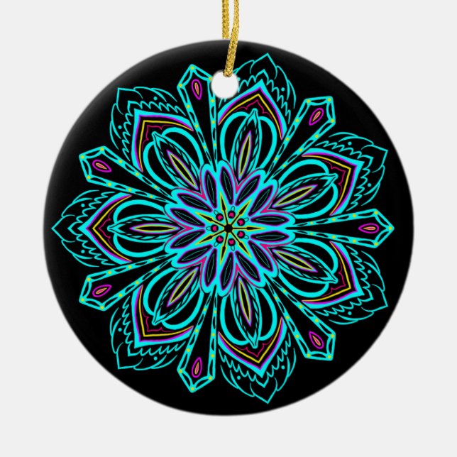 Klare geometrische NeonMandala auf schwarzem Keramik Ornament (Vorne)