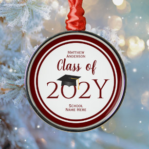 Klasse 2023: Elegante Graduationsstufe Ornament Aus Metall