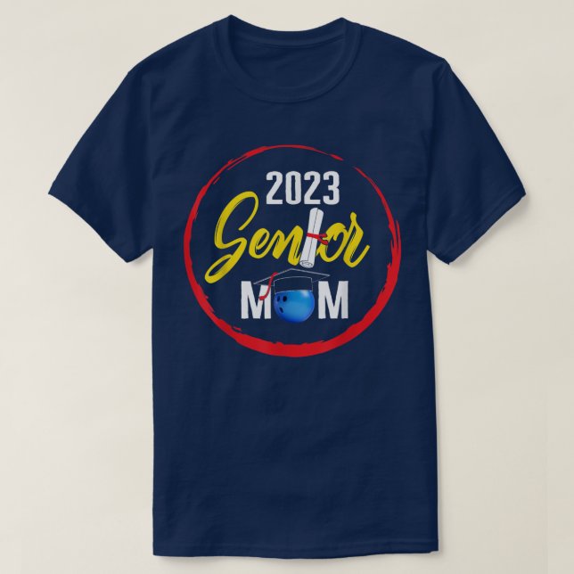 Klasse 2023 Senior Bowling Mama Abschluss Grad G T-Shirt (Design vorne)