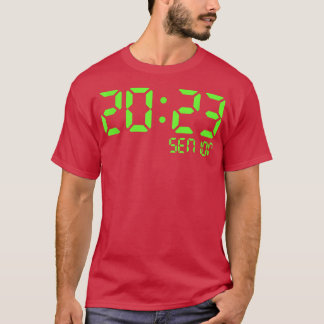 Klasse 2023: Senior Retro Digital Clock Grad T-Shirt