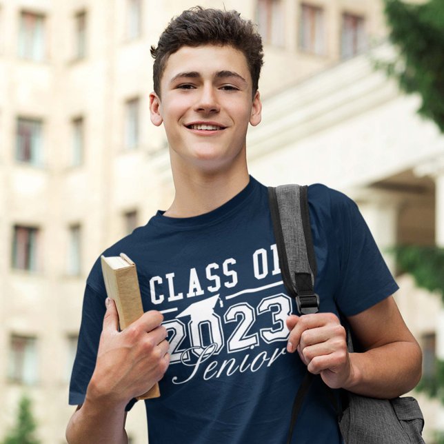 Klasse 2023 T-Shirt (Von Creator hochgeladen)