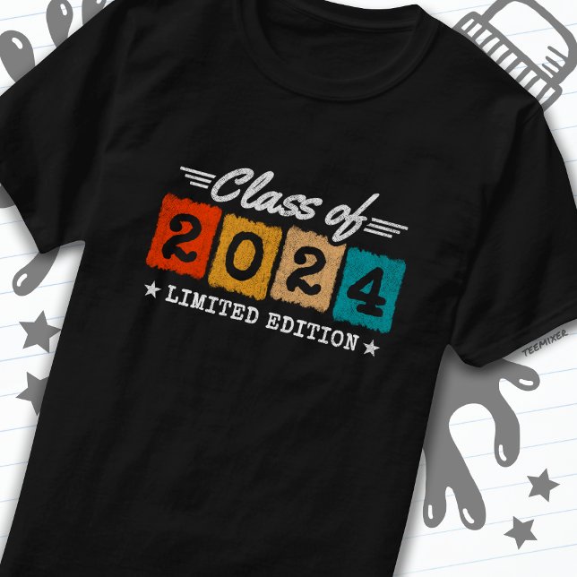 Klasse 2024 Graduate Retro Senior Abschluss T-Shirt (Von Creator hochgeladen)
