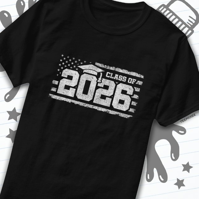Klasse 2026 Abschluss American Flag Senior 2026 T-Shirt (Von Creator hochgeladen)