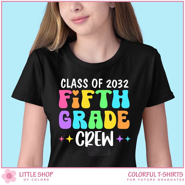 Klasse 2032 Fünfte Crew zurück zur Schule T-Shirt (Von Creator hochgeladen)