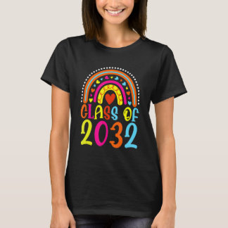 Klasse 2032 Rainbow Pink Graduate Preschool Art T-Shirt