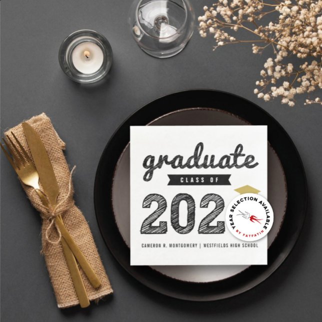 Klasse der muffigen Black Sketch Graduation Party  Serviette (Class of 20YY Bold Black & Gold Sketch Graduation Party Paper Napkin @ zazzle.com/color_therapy)