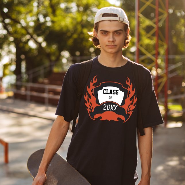 Klasse des Abschlusses Flammen Tattoo Style T-Shirt (Von Creator hochgeladen)