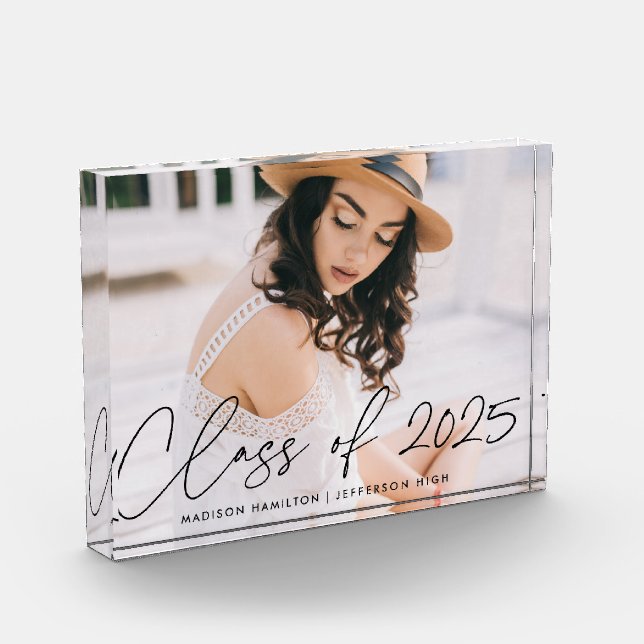 Klasse des modernen Black Script-Abschlusses 2022 Fotoblock (Links)