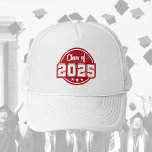 Klasse des Vintagen roten Abzeichens 2025 Truckerkappe<br><div class="desc">Erstellen Sie Ihre eigene Klasse von 2025 Vintag Red Abzeichen Trucker Hat! Sie können dieses Design weiter anpassen,  indem Sie auf Wunsch die Schaltfläche "Details bearbeiten" auswählen.</div>