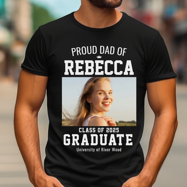 Klasse für den Vater des Graduate Parent von 2025 T-Shirt (Von Creator hochgeladen)