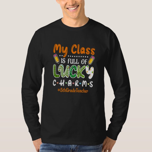 Klasse mit Glücksbringern St Patricks 5th Klasse T T-Shirt (Vorderseite)