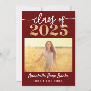 Klasse von 2025 Script Maroon Printable Einladung