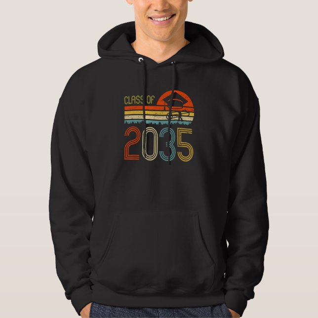 Klasse von 2035 wird mit mir vor dem Abschluss Vin Hoodie (Vorderseite)