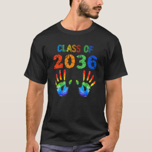 Klasse von 2036 wächst mit dem Farbhandprint auf d T-Shirt