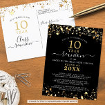 Klasse Wiedersehen Black Gold Stars leuchten jedes Postkarte<br><div class="desc">Moderne und elegante Wiedersehen Postcard Einladung für jedes Jahr Wiedersehen (10 Jahre gezeigt) mit goldenen Sternen und Lichtern, eleganter handgeschriebener Schriftzeichen-Typografie und einem individuellen Farbhintergrund (schwarz dargestellt), mit dem Sie Ihre Schulfarbe oder Party-Themenfarbe ändern können. Alle Texte können bearbeitet werden, um sich selbst zu machen. HILFE: Für Hilfe bei der...</div>
